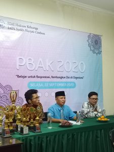 Masa Orientasi Mahasiswa Baru ( MABA ) Jurusan Hukum Keluarga dan Smart Learning